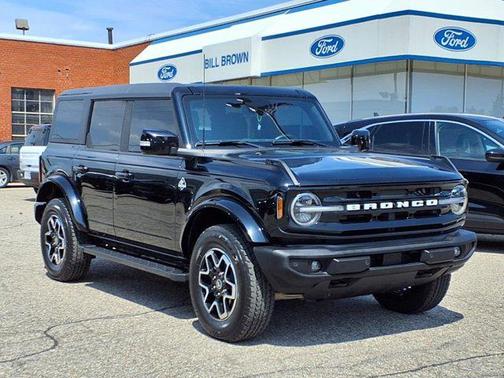 2022 Ford Bronco Outer Banks