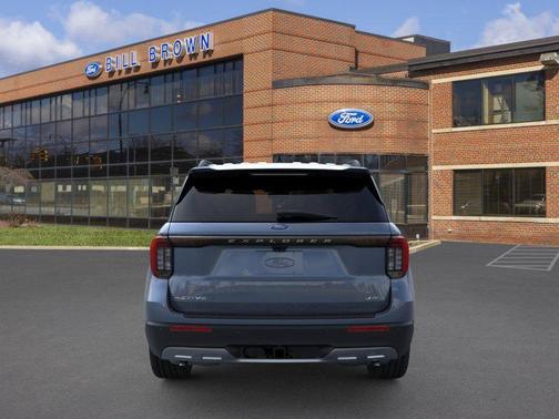 Vapor Blue Metallic 2026 Ford Explorer Active