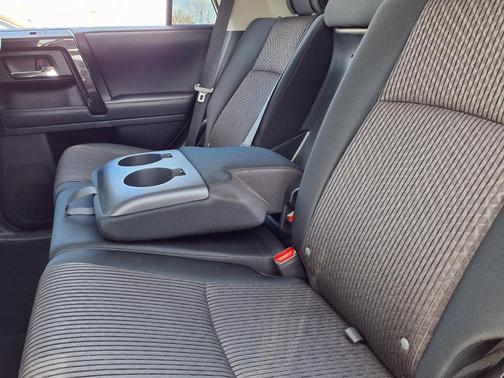 2021 Toyota 4Runner TRD Off Road