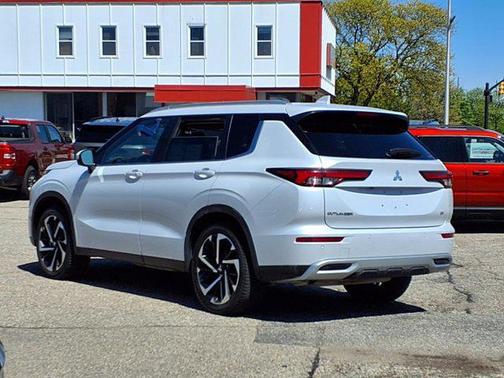 2022 Mitsubishi Outlander SE 2.5 S-AWC
