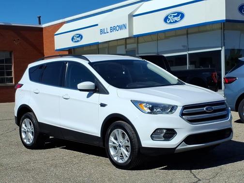Oxford White 2019 Ford Escape SEL