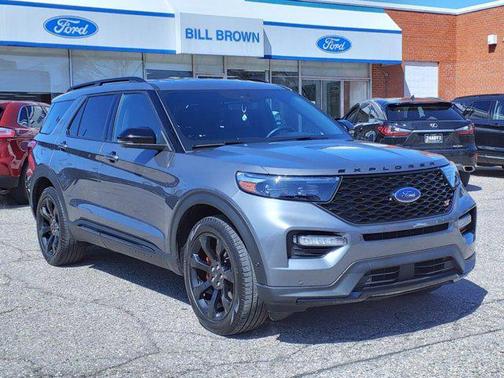 2022 Ford Explorer ST