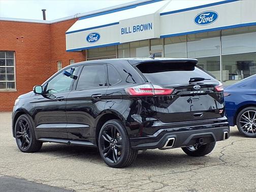2022 Ford Edge ST