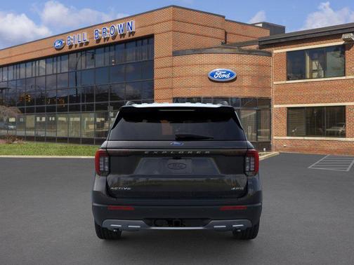 Agate Black Metallic 2026 Ford Explorer Active