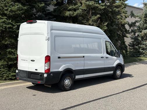 Oxford White 2023 Ford Transit-250 Base
