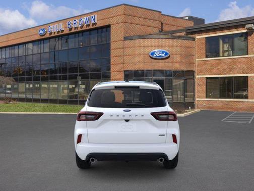 2026 Ford Escape ST-Line Elite