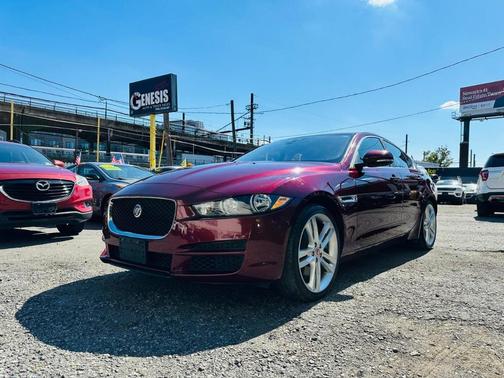 2017 Jaguar XE 35t Prestige