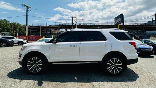 2016 Ford Explorer Platinum