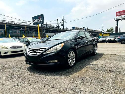 2012 Hyundai SONATA Limited 2.0T