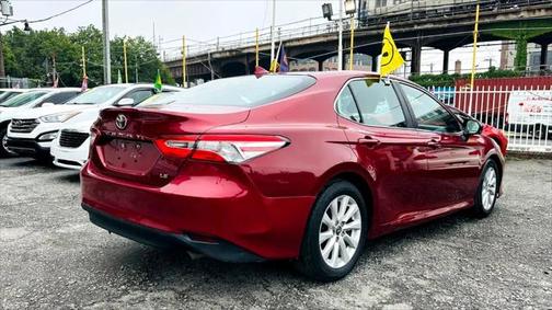 2020 Toyota Camry LE
