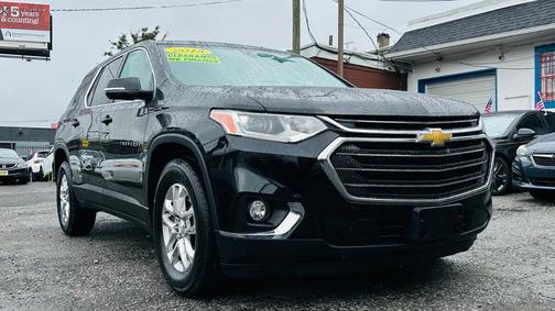 2018 Chevrolet Traverse LT Cloth