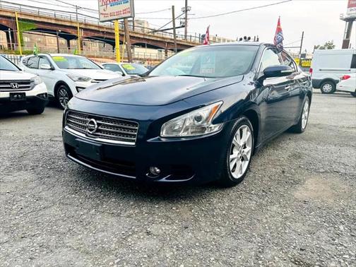 2014 Nissan Maxima SV