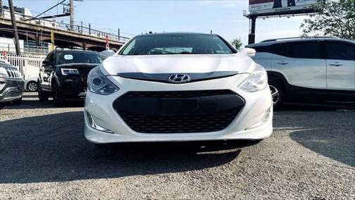 2015 Hyundai SONATA Hybrid Limited