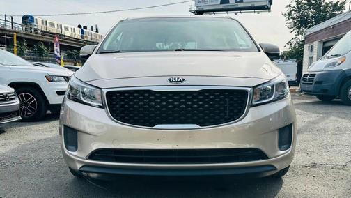 2017 Kia Sedona LX