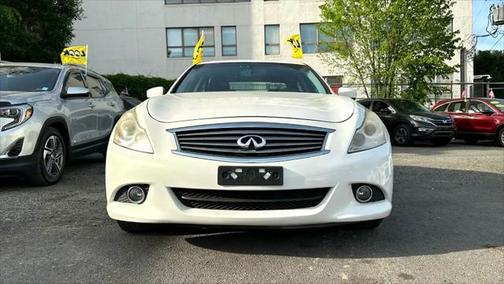 2011 INFINITI G37x Base