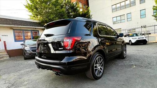 2018 Ford Explorer Sport