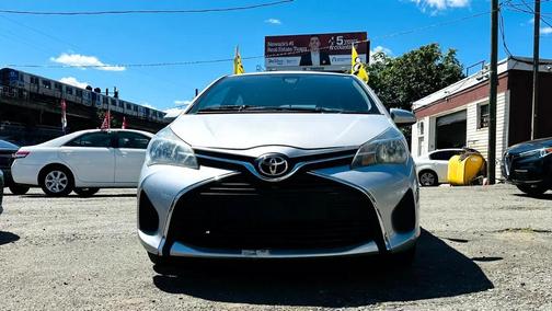 2017 Toyota Yaris LE