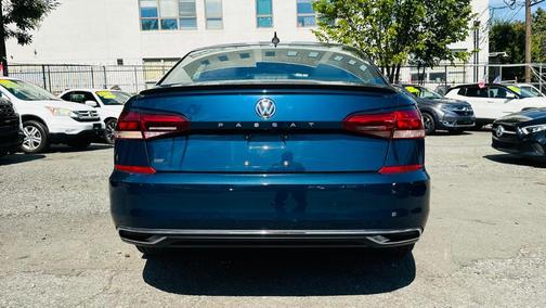 2020 Volkswagen Passat 2.0T R-Line