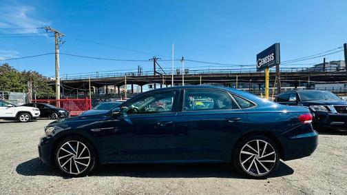 2020 Volkswagen Passat 2.0T R-Line