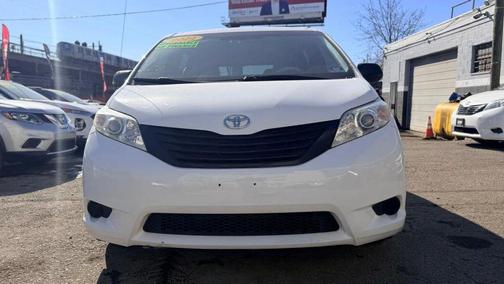 2014 Toyota Sienna L
