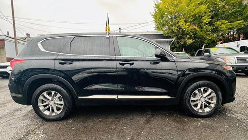 2019 Hyundai SANTA FE SE 2.4