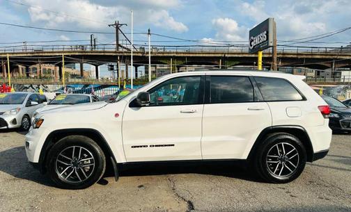 2020 Jeep Grand Cherokee Trailhawk