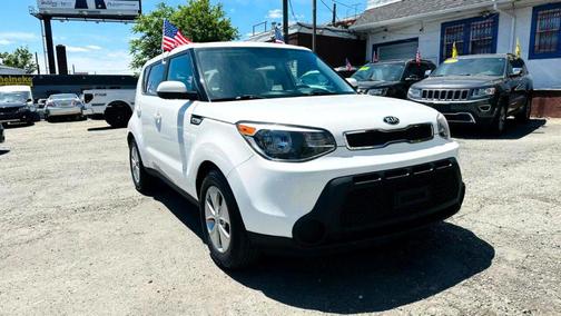 2016 Kia Soul Base