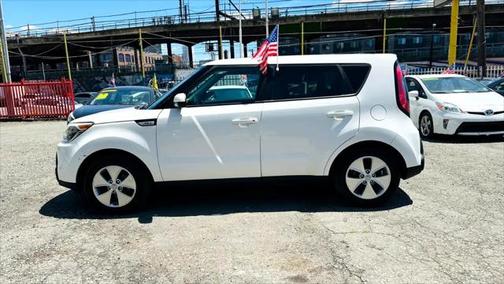 2016 Kia Soul Base