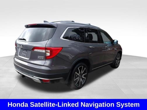 2020 Honda Pilot Touring 8-Passenger