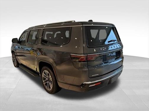 2023 Jeep Wagoneer L Series II 4x4