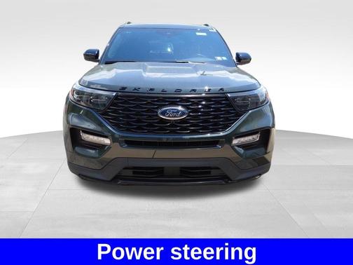 Forged Green Metallic 2023 Ford Explorer ST-Line
