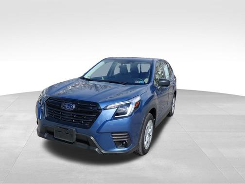 2023 Subaru Forester Base