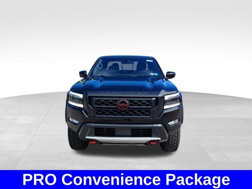 Super Black 2024 Nissan Frontier PRO-4X