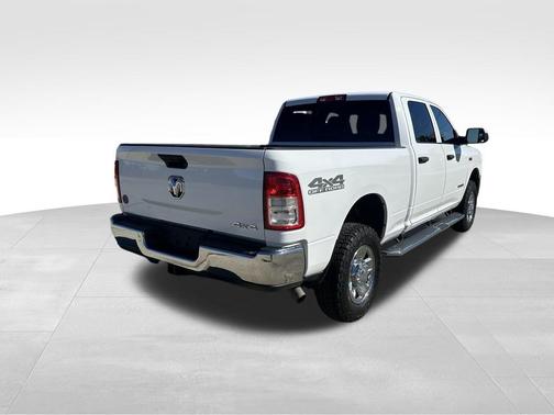 2020 RAM 2500 Tradesman Crew Cab 4X4 6'4' Box