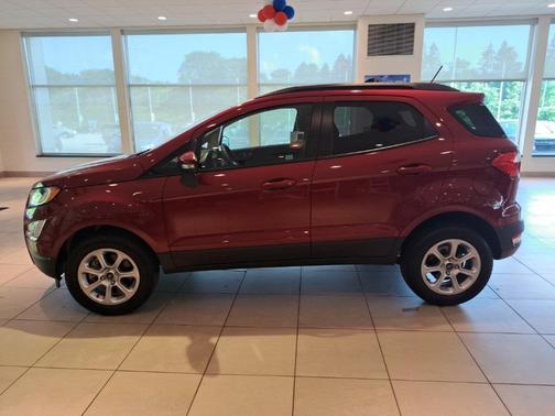 Photo 2 of 36 of 2021 Ford EcoSport SE