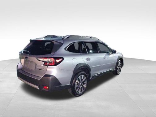 2024 Subaru Outback Touring