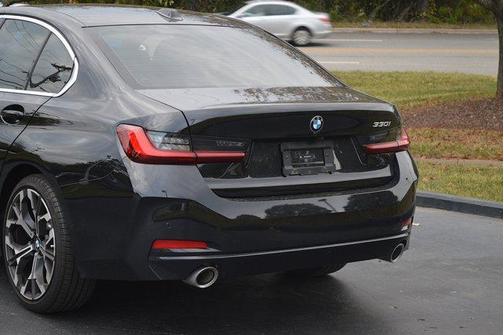 2025 BMW 330 i