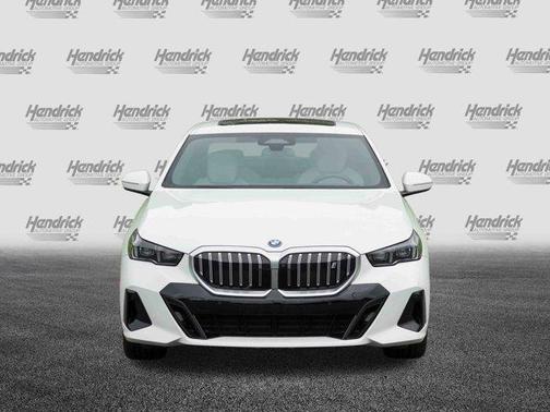 2024 BMW i5 eDrive40