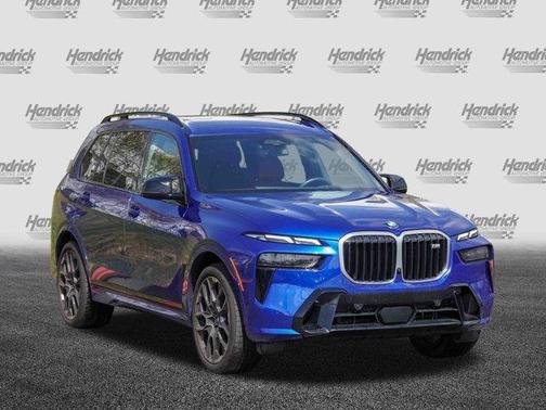 2025 BMW X7 M60i