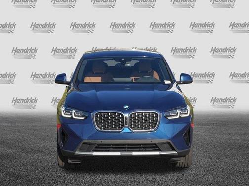 2025 BMW X4 xDrive30i