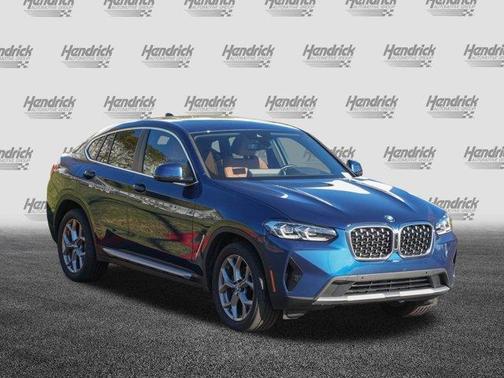 2025 BMW X4 xDrive30i