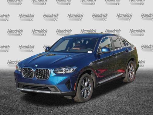 2025 BMW X4 xDrive30i