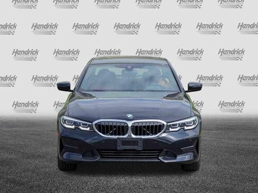 2022 BMW 330 i xDrive