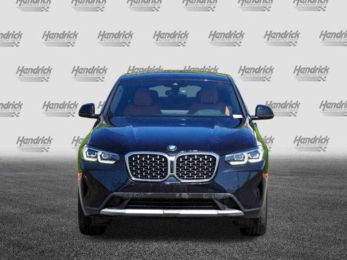 2024 BMW X4 xDrive30i