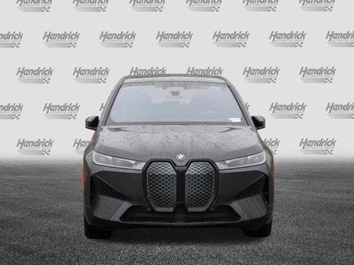 2025 BMW iX xDrive50