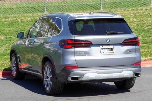 2025 BMW X5 xDrive40i