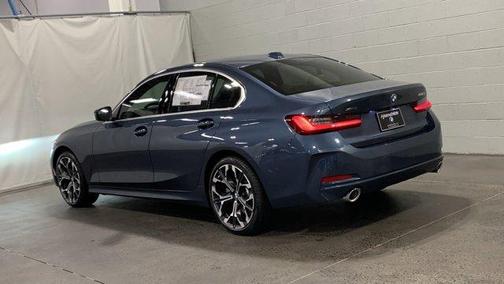 2025 BMW 330 i xDrive