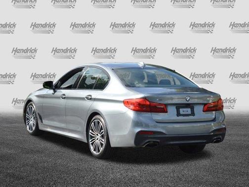 2018 BMW 330 i