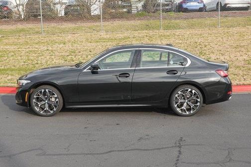 2025 BMW 330 i xDrive