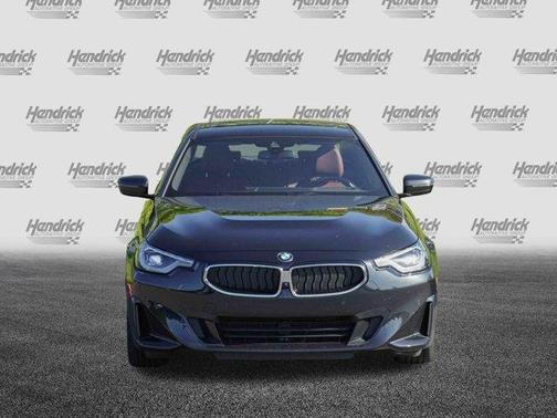 2024 BMW 230 i